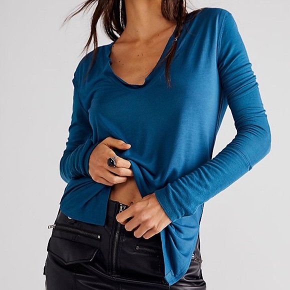 Free People Fresh & Clean Top - Picture 2 of 6